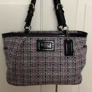 EUC Coach shoulder bag
